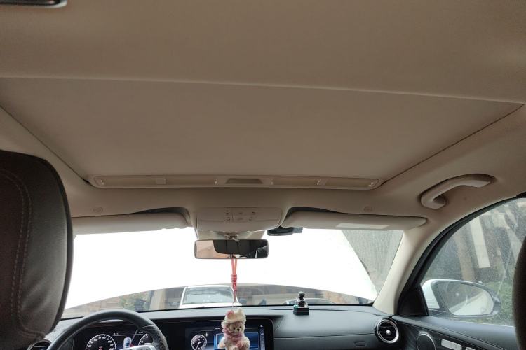 Used Mercedes-Benz E-Class 2016 E 300 L Sporty and Stylish Model