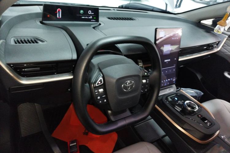 Used Toyota bZ3 2024 517 km Elite PRO