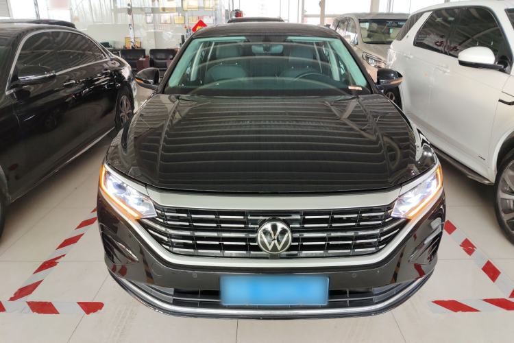 Used Volkswagen Passat 2023 330TSI Elite Edition
