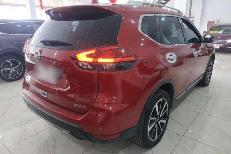 Used Nissan X-Trail 2019 2.5L CVT Smart Connect Supreme Edition 4WD
