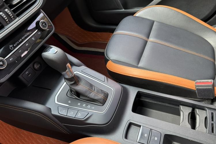 Used Ford Focus 2022 Sedan EcoBoost 180 Automatic Performance Edition
