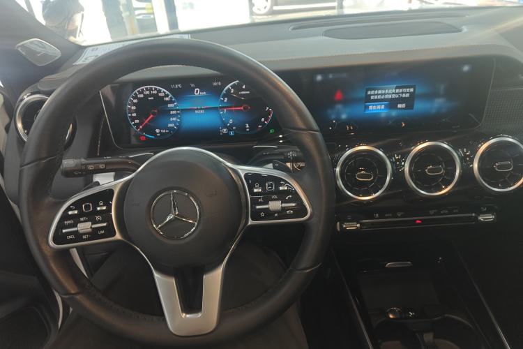 Used Mercedes-Benz GLB 2020 GLB 200 Dynamic Edition
