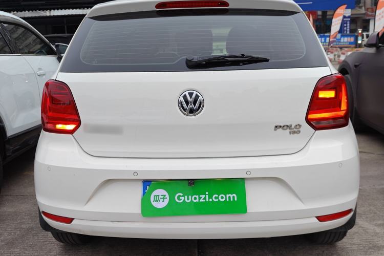 Used Volkswagen Polo 2016 1.6L Automatic Comfort Model
