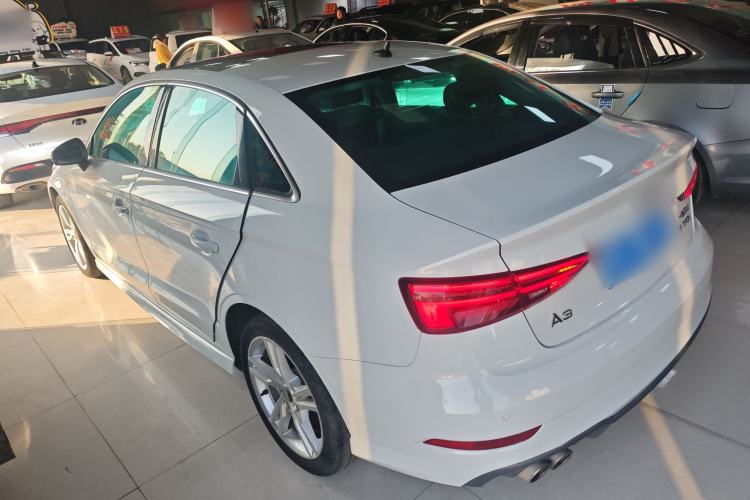 Used Audi A3 2019 Limousine 35 TFSI Fashion Edition China VI Emission Standard
