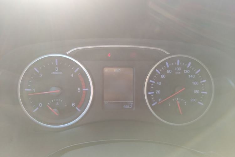 Used Great Wall Wingle 5 2017 2.0T European-spec Diesel Two-Wheel-Drive Entry-Level Big Double-Cab GW4D20D