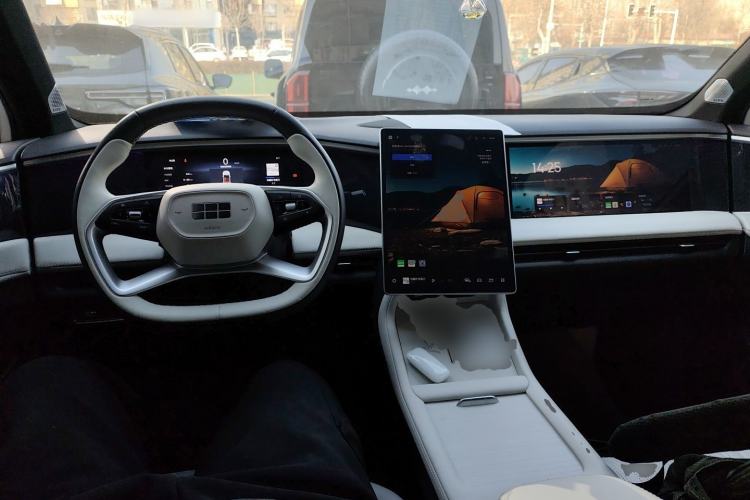 Used  L7 2023 1.5T 115 km Starship