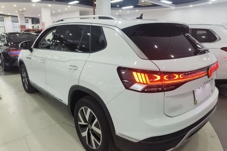 Used Volkswagen Tayron 2024 300TSI Two-Wheel-Drive Luxury Plus Advanced Version
