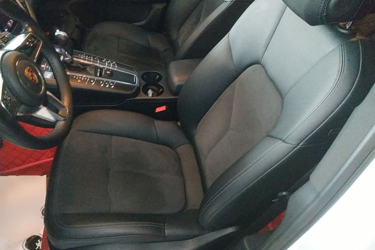 Used Porsche Macan 2017 Macan 2.0T
