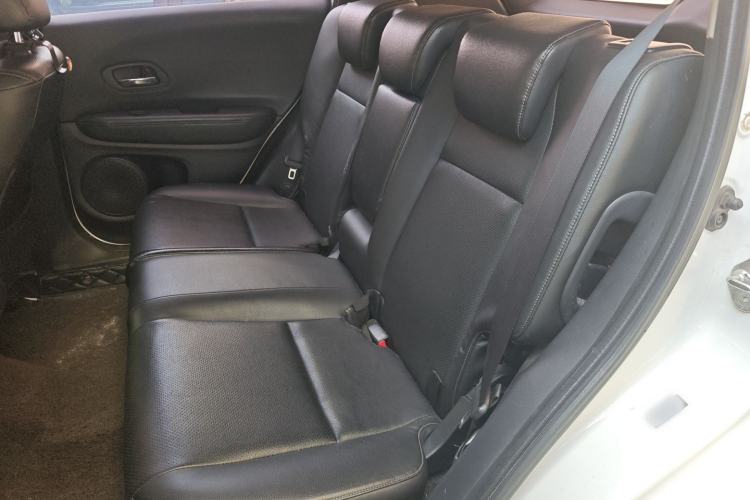 Used Honda Vezel 2015 1.8L CVT 2WD Elite Model
