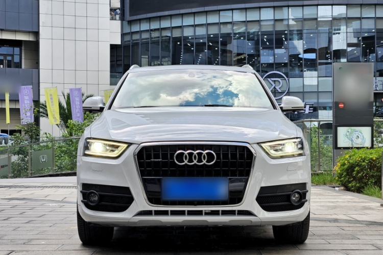 Used Audi Q3 2015 35 TFSI quattro Technology Edition
