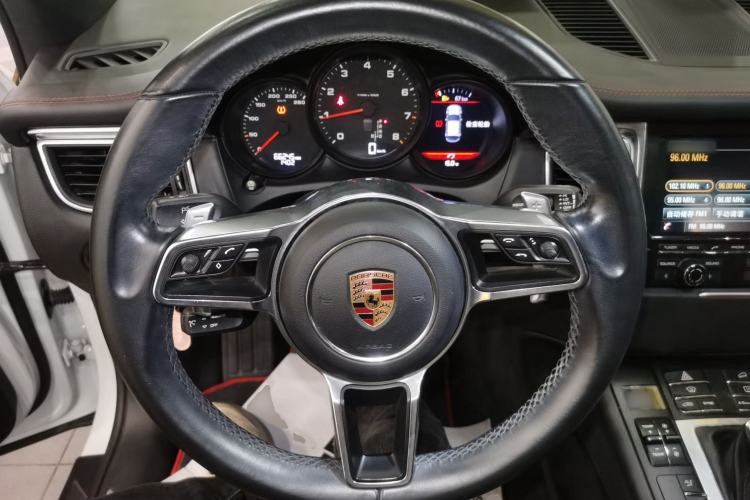 Used Porsche Macan 2016 Macan 2.0T
