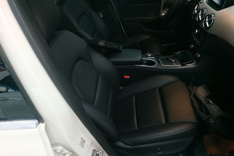 Used Mercedes-Benz B-Class 2019 B 200 Fashion Model
