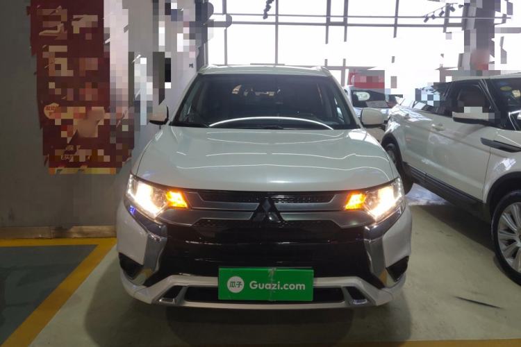 Used Mitsubishi Outlander 2021 Revised Version 2.0L Two-Wheel Drive Comfort Edition 5 Seats
