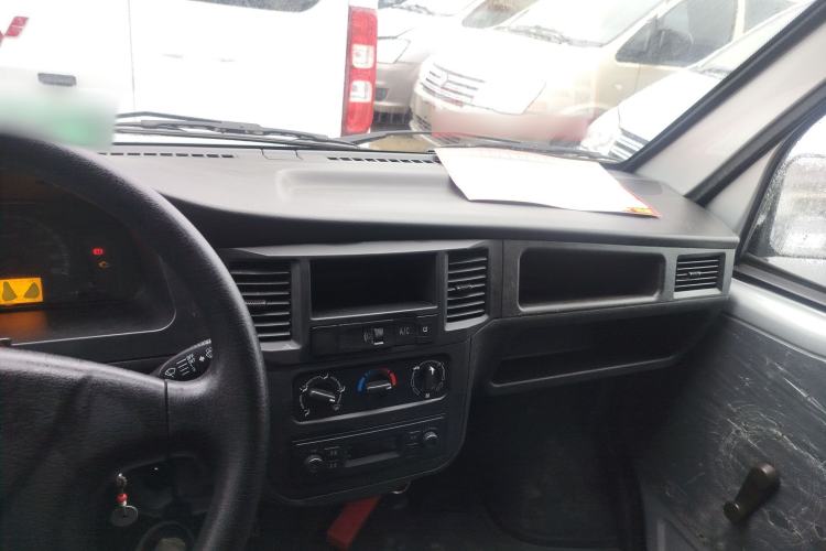 Used Wuling Zhiguang 2020 1.2L Practical Model China VI LSI
