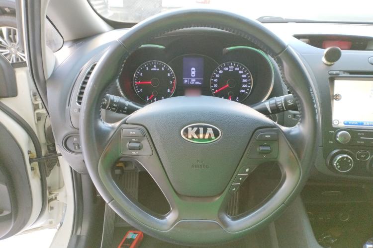 Used Kia K3 2015 1.6L Automatic GLS
