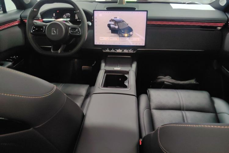 Used Zeekr 7X 2025 100 kWh Long-Range Rear-Wheel Drive with Intelligent Driving Features