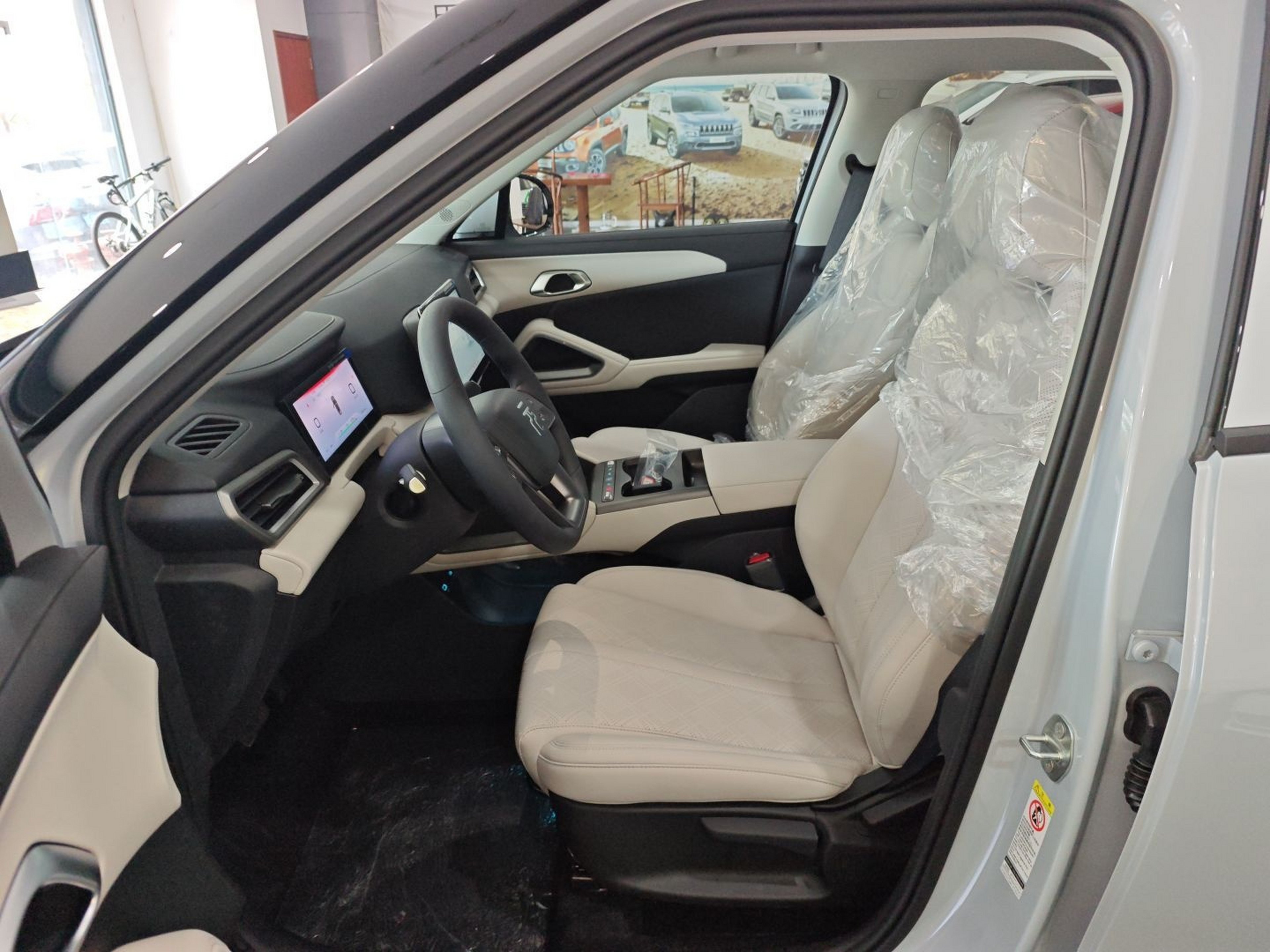 المقاعد الأمامية داخل السيارة