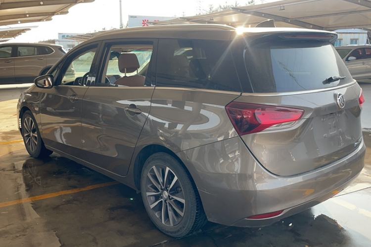 Used Buick GL6 2021 323T Mild Hybrid Connect Prestige Model
