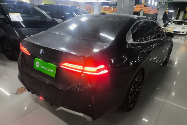 Used BMW 5 Series 2024 530Li Leading Model M Sport Package
