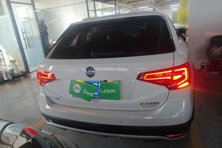 Used Volkswagen C-TREK 2018 230TSI DSG Comfort Model
