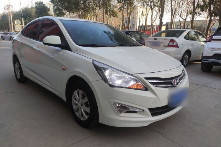 Used Hyundai Verna 2014 1.4L Manual Smart GLS Trim