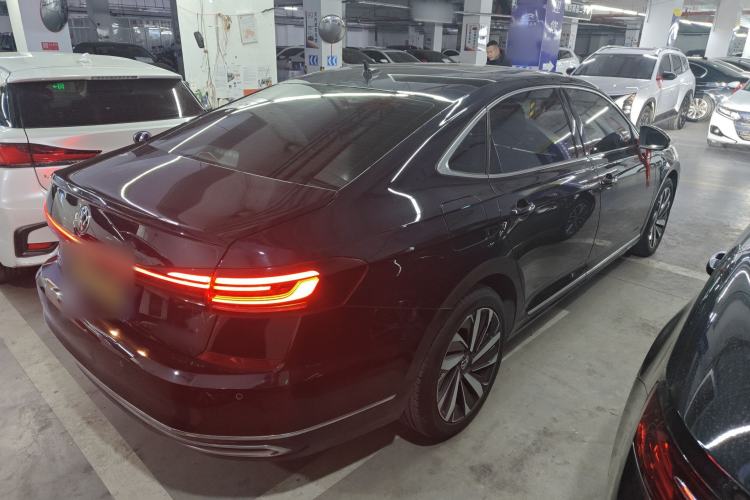 Used Volkswagen Passat 2022 330TSI Starry Elite Edition