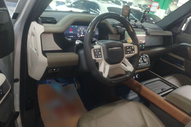 Used Land Rover Defender 2022 110 P400 Dark Edition