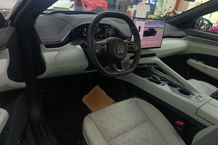 Used Zeekr 001 2025 WE Edition 100 kWh Rear-Wheel Drive
