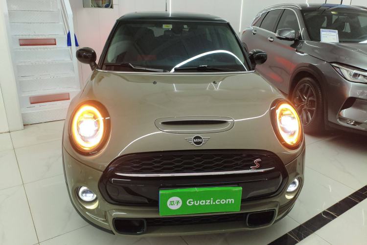 Used  MINI 2019 2.0T COOPER S Artist
