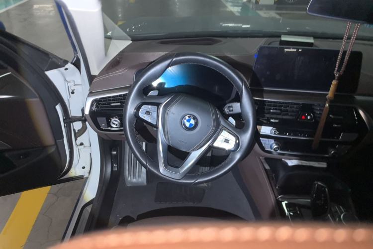 Used BMW 5 Series 2021 530Li Luxury Edition Premium Package
