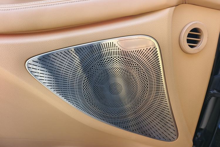 Used VOYAH Dream 2024 PHEV Ultra-Long Range Flagship Edition
