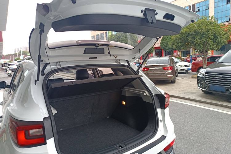 Used MG ZS 2017 1.5L Automatic Luxury Edition
