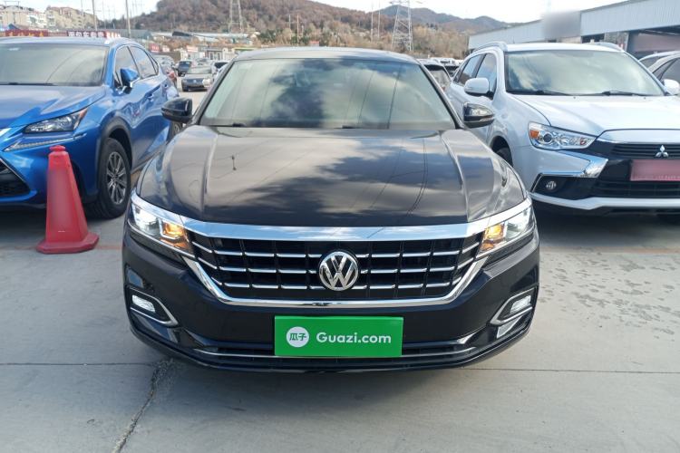 Used Volkswagen Passat 2019 330TSI Elite Edition China VI
