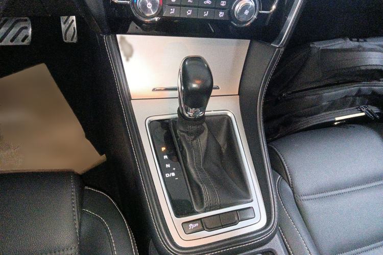 Used MG 6 2017 20T Automatic Luxury Smart Connect Version China V Standard
