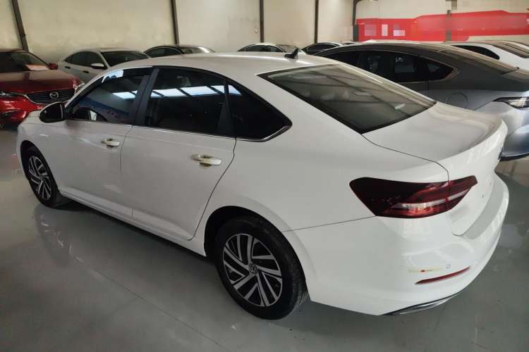 Used Volkswagen Lavida 2022 1.5L Automatic Comfort Edition
