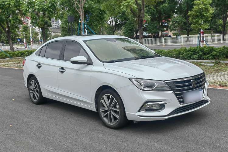 Used Roewe i5 2019 20T Automatic 4G Connect Luxury Flagship Edition
