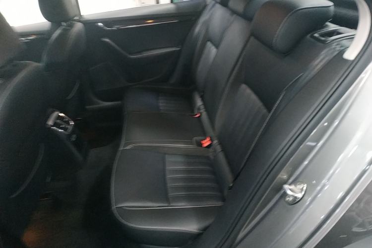 Used Skoda Octavia 2018 TSI280 DSG Flagship Edition
