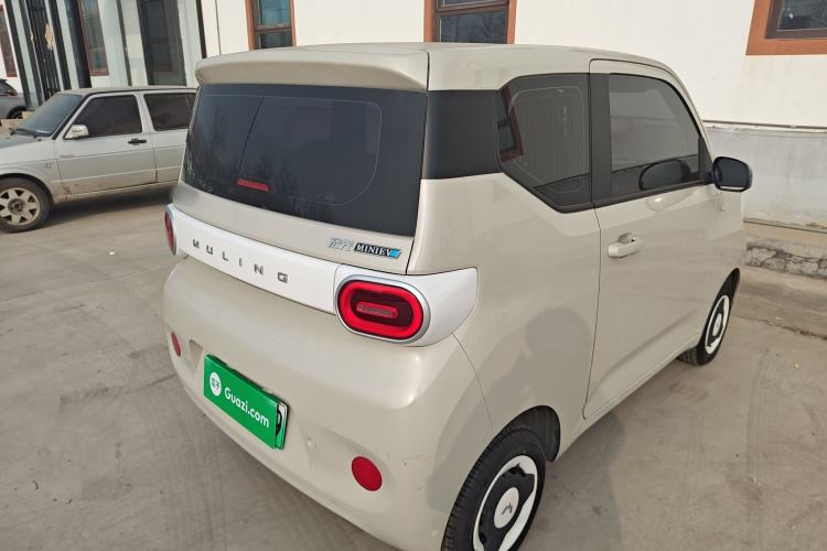 Used Wuling Hongguang MINIEV 2024 3rd Generation 215km Youth Edition