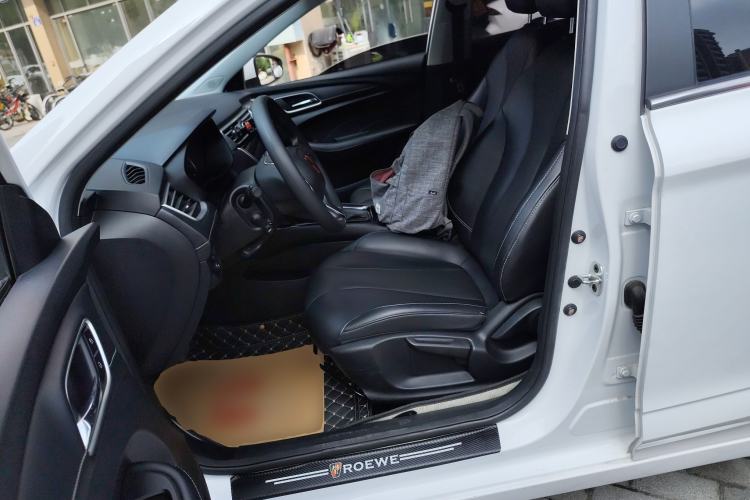 Used Roewe i5 2019 1.5L Automatic 4G Connected Langhao Edition
