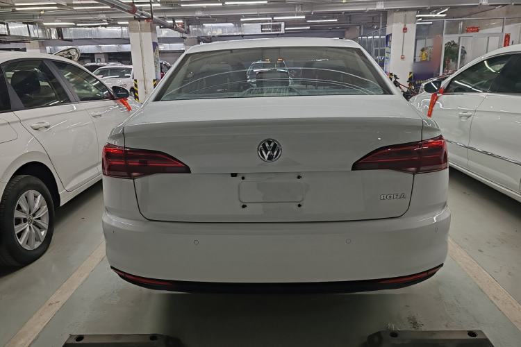 Used Volkswagen Bora 2019 1.5L Automatic Fashion Model