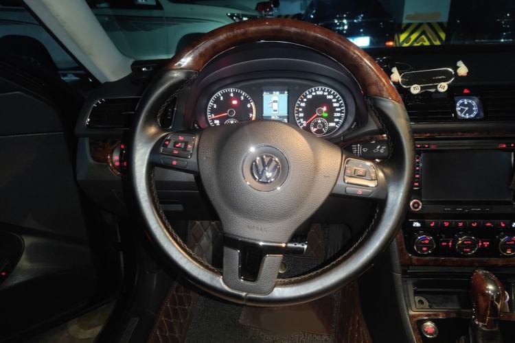 Used Volkswagen Passat 2013 2.0 TSI DSG Ultimate Edition
