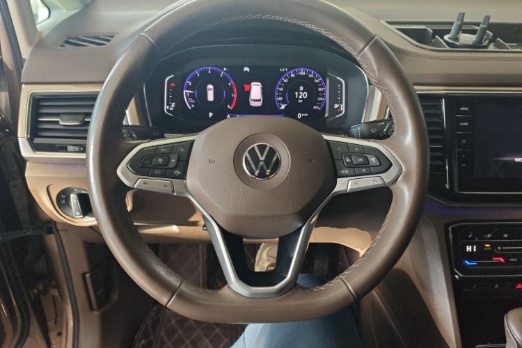 Used Volkswagen Viloran 2020 380TSI Prestige Edition
