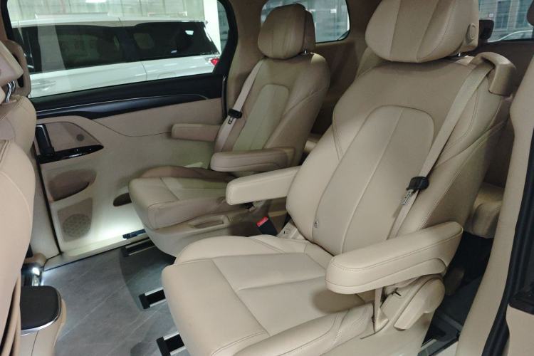 Used Buick GL8 New Energy 2025 Lu Shang Smart Enjoyment Edition 7-Seater
