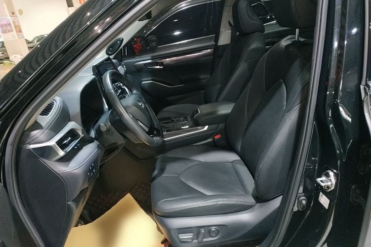 Used Toyota Highlander 2022 Dual-Engine 2.5L Four-Wheel Drive Supreme Edition 7-Seater
