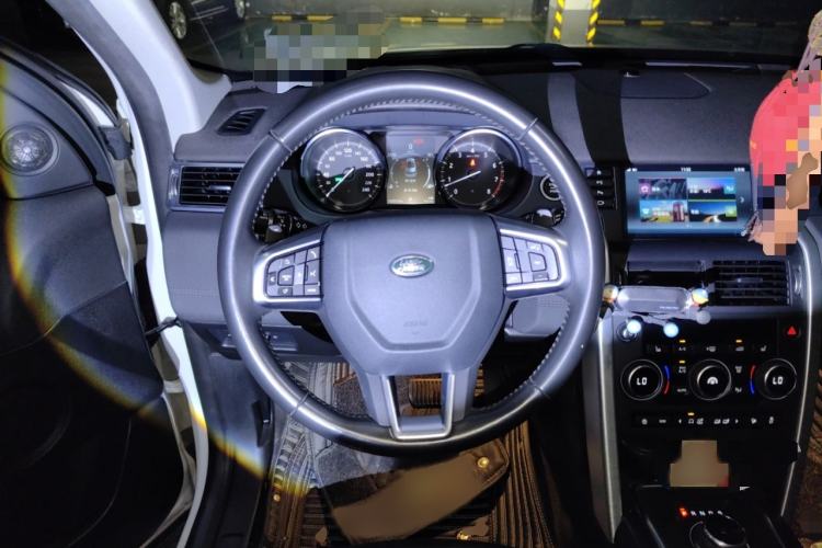 Used Land Rover Discovery Sport 2018 240 PS HSE Version
