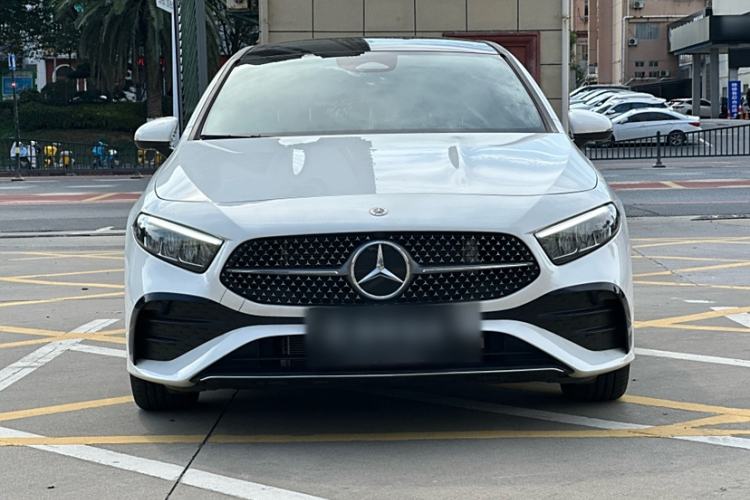 Used Mercedes-Benz A-Class 2024 Updated A 200 L Fashion Version
