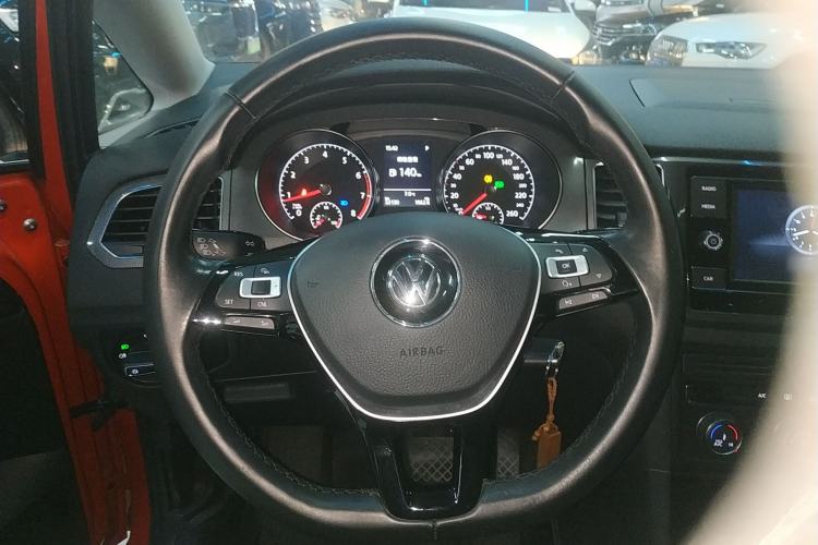 Used Volkswagen Golf Sportsvan 2018 230TSI Automatic Trend Edition
