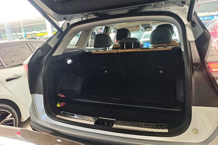 Used Geely Auto FX11 2023 2.0TD DCT Prestige Edition
