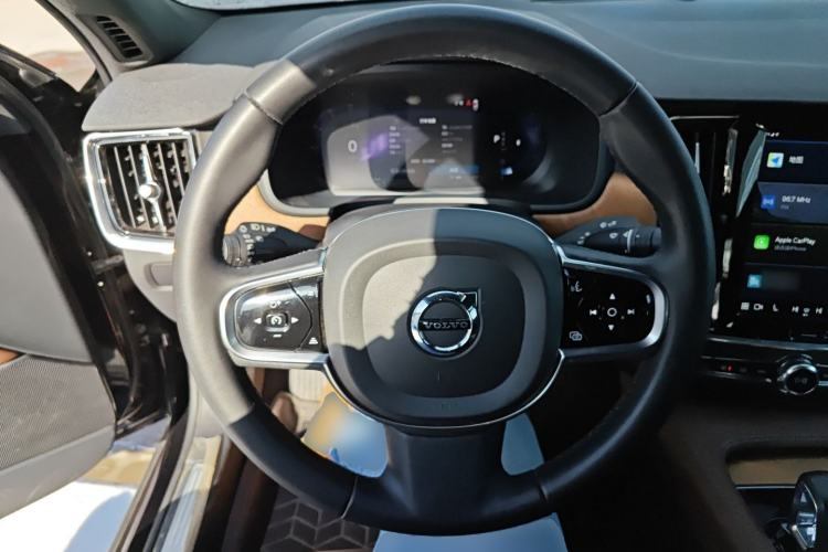 Used Volvo S90 2024 B5 Zhiyi Luxury Edition