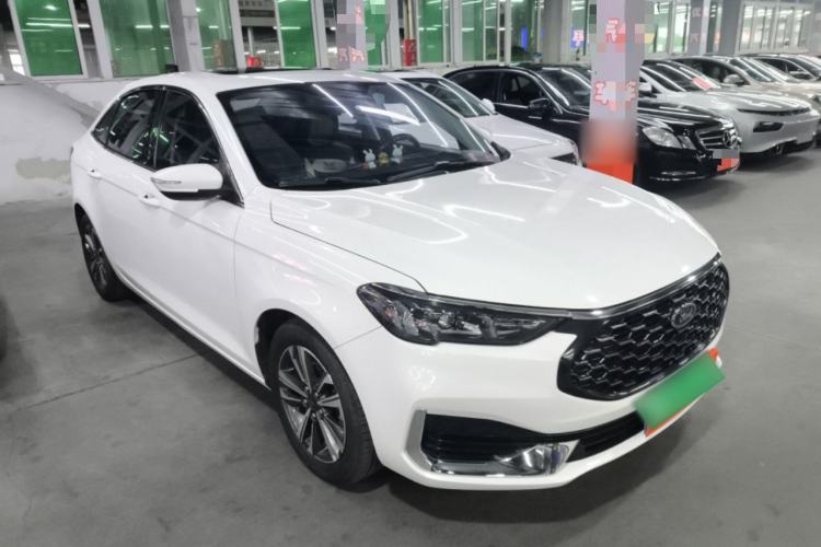 Used Ford Escort 2021 1.5L Automatic Diamond Edition
